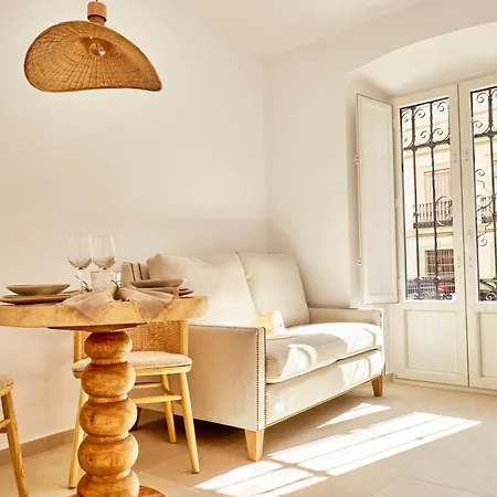 Lupercas Apartment *